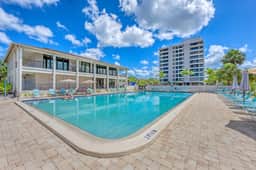 Johnnys Island Palm - 508 - Image 2