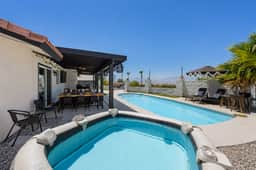 Mountain View Oasis - 13055 - Image 2