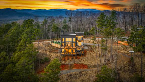 Blue Ridge Mountain Escape - 824 - Image 3