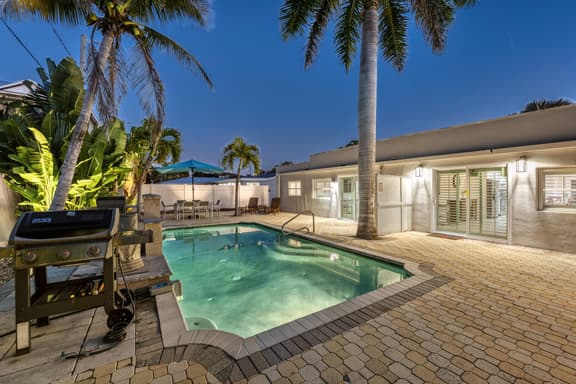 Key Life Beach - 1127 - Image 1
